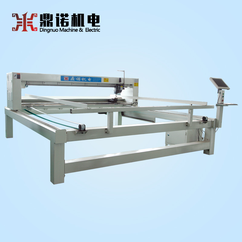 電腦絎縫機 電腦絎縫機